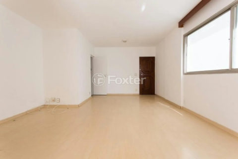 Image 3 - 1036626