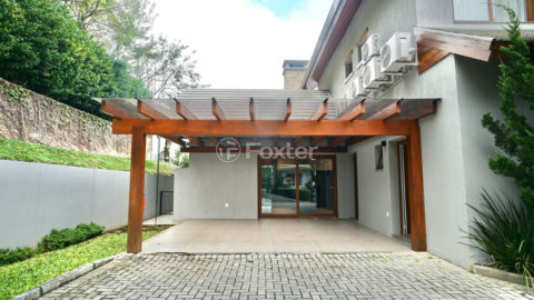 Image 33 - 1036658