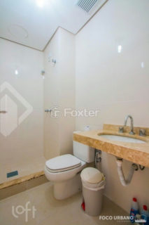 Image 4 - 1036669