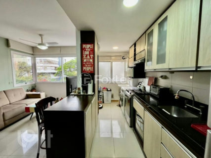 Image 4 - 1036671