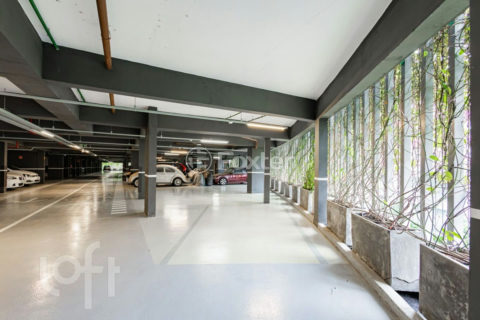 Image 42 - 1036681