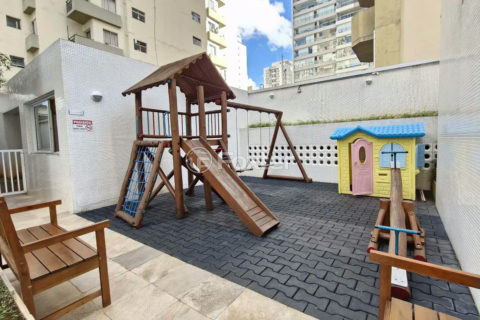 Image 44 - 1036699