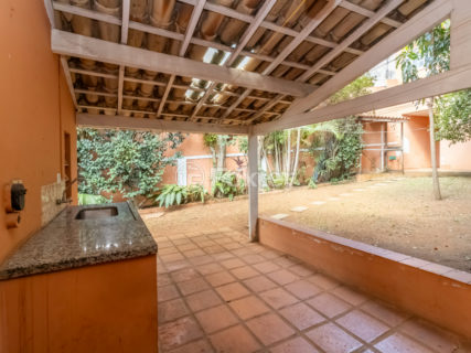 Image 31 - 1036715