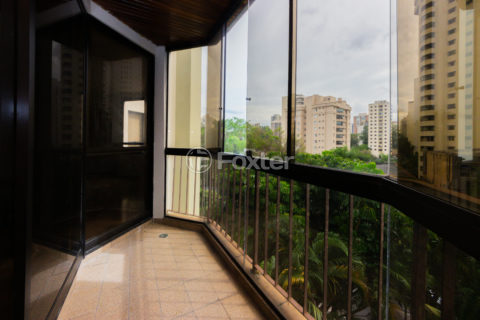 Image 6 - 1036719