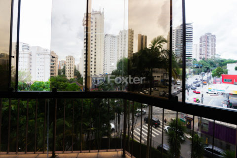 Image 8 - 1036719