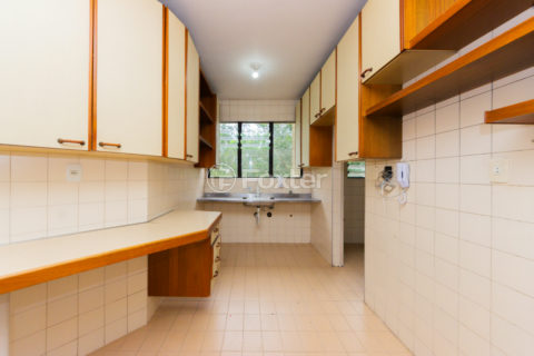 Image 21 - 1036719