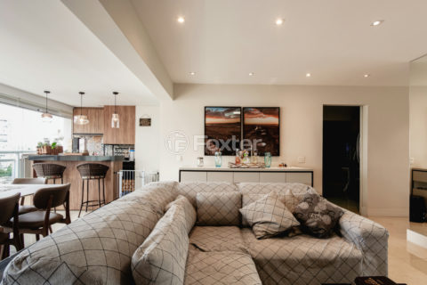 Image 4 - 1036723