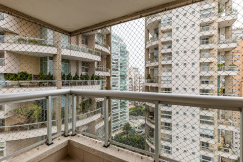 Image 17 - 1036730