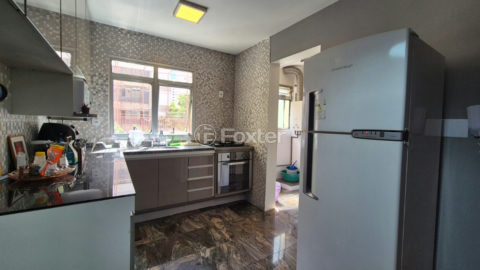 Image 7 - 1036737