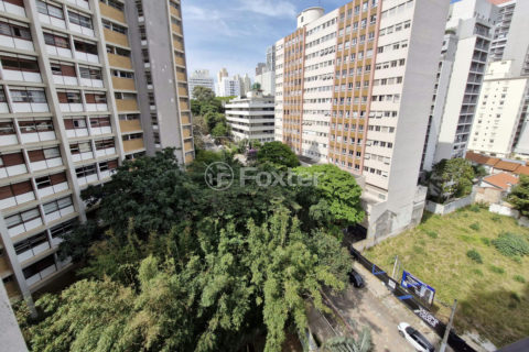 Image 14 - 1036743