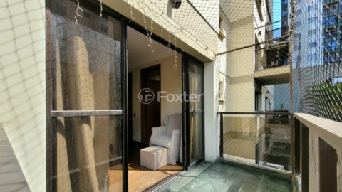 Image 7 - 1036744