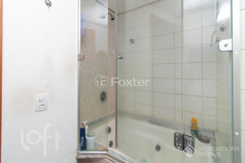 Image 30 - 1036756