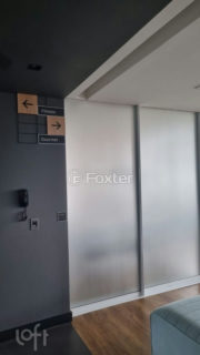 Image 8 - 1036758