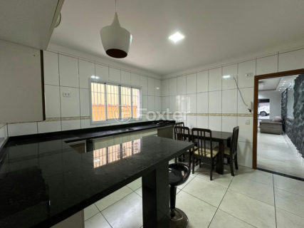 Image 3 - 1036812