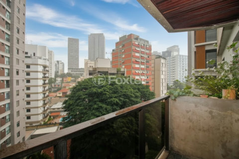 Image 5 - 1036843