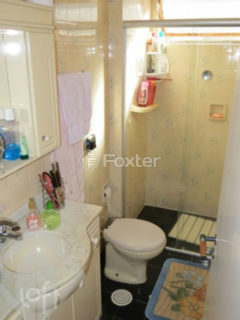 Image 11 - 1036844