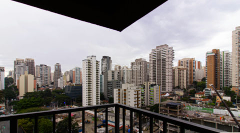Image 12 - 1036857