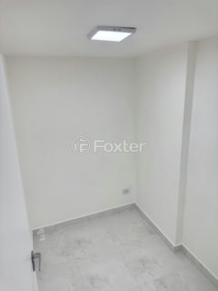 Image 5 - 1036880