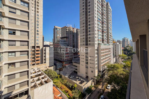 Image 17 - 1036902