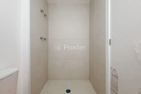 Image 16 - 1036902
