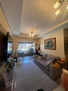 Image 24 - 1036910