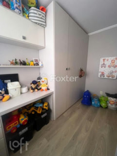 Image 10 - 1036910