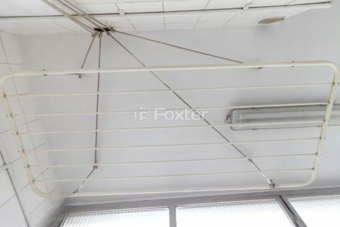 Image 22 - 1036937