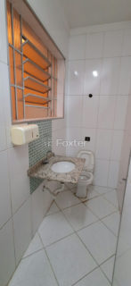 Image 8 - 1036943
