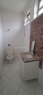 Image 9 - 1036943