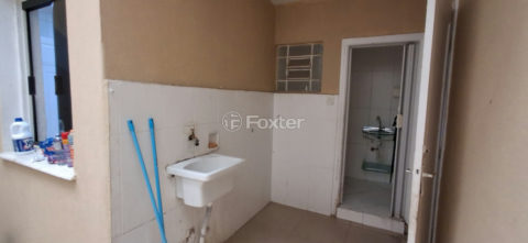Image 37 - 1036943