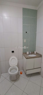 Image 7 - 1036943
