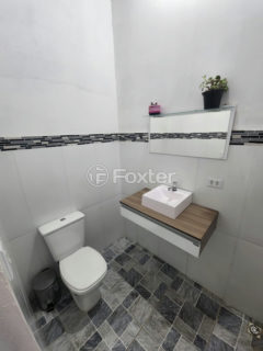 Image 6 - 1036967