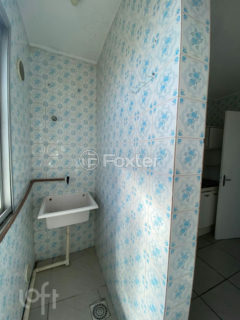 Image 4 - 1036984