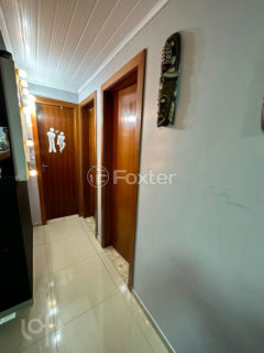 Image 4 - 1037001