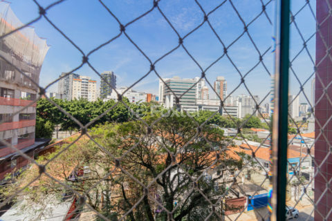 Image 6 - 1037092