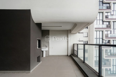 Image 9 - 1037095