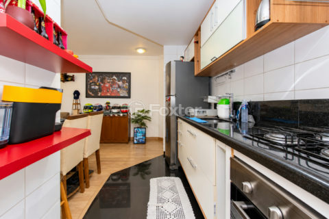Image 7 - 1037098