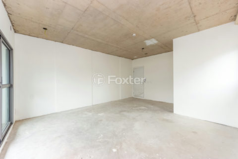Image 3 - 1037102