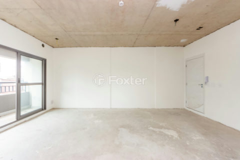 Image 4 - 1037102
