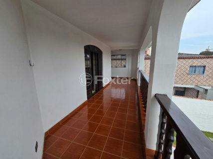 Image 39 - 1037105