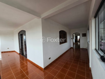 Image 41 - 1037105