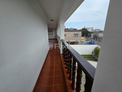 Image 38 - 1037105