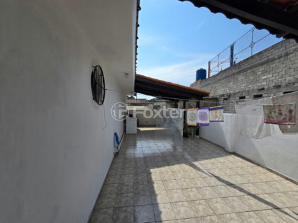 Image 4 - 1037105