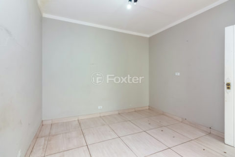 Image 34 - 1037112
