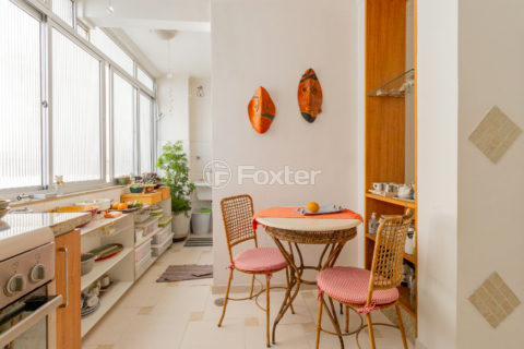 Image 13 - 1037128