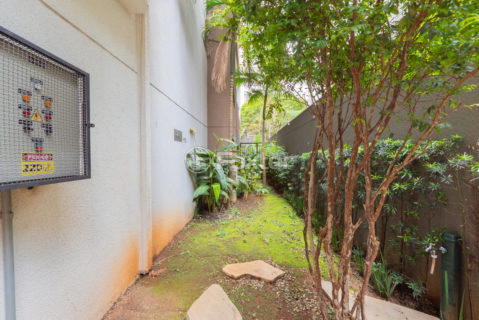 Image 38 - 1037129