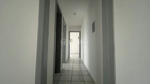 Image 10 - 1037133