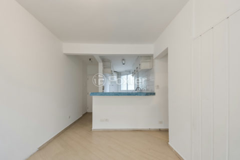 Image 3 - 1037166