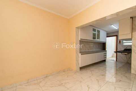 Image 9 - 1037171