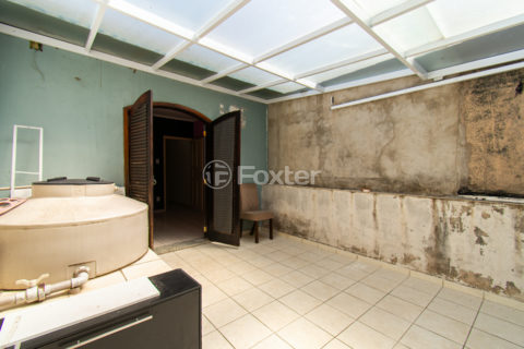 Image 21 - 1037171